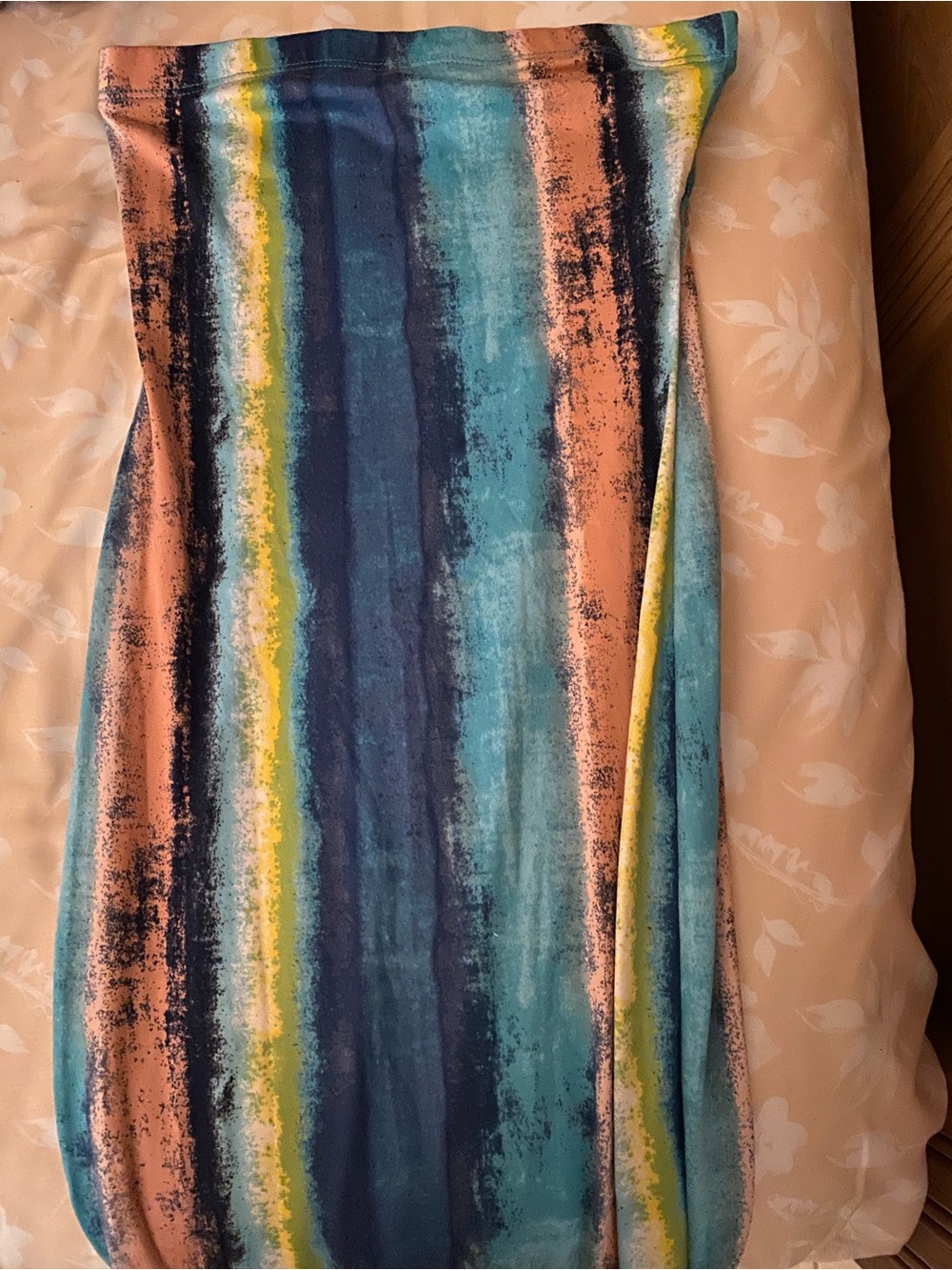 Dress - Picture 2 of 2